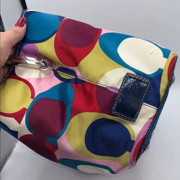 Coach Colorful Signature Scarf Print Framed Carryall Shoulder Kiss Lock Bag - Picture 7 of 12